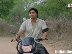 Ruskeahiuksinen, Hd, Intialainen