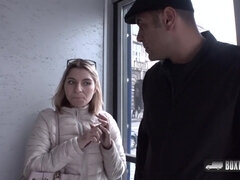 Grote mammen, Blond, Eerste keer, Hd, Masseren, Openbaar, Kort haar, Tiener