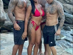 Scorching black damsel got vendetta on her spouse by having intercourse with 3 young men.