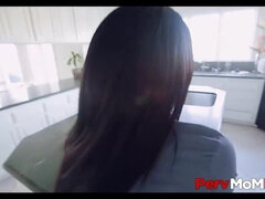 Grote kont, Grote mammen, Gezin, Moeder die ik wil neuken, Moeder, Orgasme, Stiefmoeder, Taboe