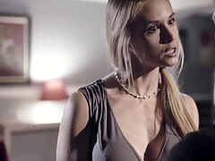 Θηλυκό θηλυκό αρσενικό, Ομάδα, Οργασμός, Όργιο