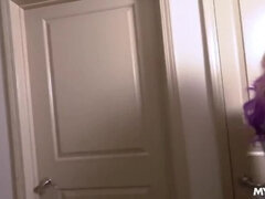 Stora tuttar, Blondin, Hd, Milf, Pov, Tatuering