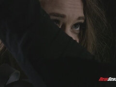 Bdsm, Brunett, Dildo, Ansiktsbehandling, Naturliga tuttar, Leksaker