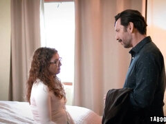 18, Globoko grlo, Kurac, Stopala fetiš, Očala, Hardcore, Naravne joške, Učitelj