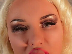 Grosse titten, Schmuddelige sprache, Fetisch