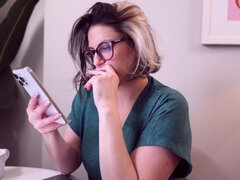 Amatööri, Ruskeahiuksinen, Silmälasit, Alusvaatteet, Äiti jota haluaisin panna, Soolo