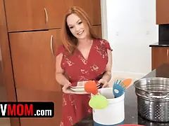 Pervmom - curvy cougar willing to slobber on Big Cock just to make lusty stud graduate with sperm laude