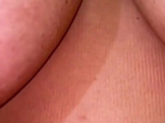 Fetiche, Lactando, Leche, Tetas naturales, Tetas colgantes, Solo