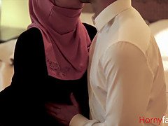 Arabisch, Grosser arsch, Blasen, Vollbusig, Hd, Reif, Sohn, Jungendliche (18+)