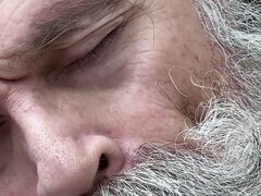 Sucer une bite, Éjaculer dans la bouche, Papa, Homosexuelle, Grandpère, Mature, Pov