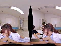 En tercera dimension, Japonés, Pov