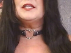 Amateur, Gros seins, Brunette brune, Mature, Fumer, Solo