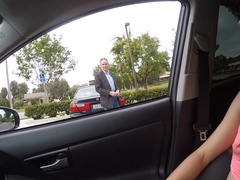 Masturbation, Orgasme, Public, Solo, Sous la jupe