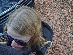 Neujahrs Auto-panne Endet Mit Bezahl Blowjob Und Facial