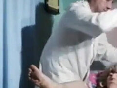 Couple, Éjaculer dans la bouche, Femelle, Masturbation, Mature, Chatte, Rétro, Attachée