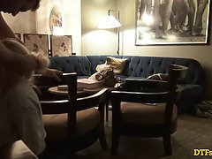 Stor stjärt, Stora tuttar, Blondin, Avsugning, Hd, Orgie, Party, Rimjobb