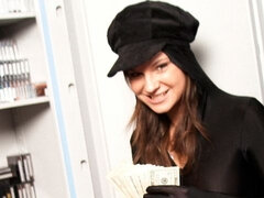 Røv, Stor røv, Blondine, Pik sutte, Håndjob, Kysse, Barberet, Toilet