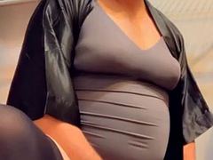 Mulher linda e grande, Gordinho, Jato de porra, Lingerie, Masturbação, Maduroa, Hermafrodita andrógina, Solo chão