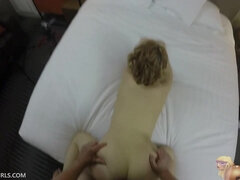 Amateur, Tetas grandes, Rubia, Engañando, Corrida, Hotel, Pov