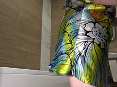 Home cam watches curvy MILF cleaning the bathroom. Mature BBW with big ass under short dress behind the scenes. PAWG