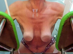 Cougar, Sperma shot, Milf, Hängbröst, Tabu