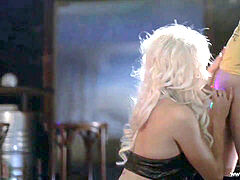 Πίπα, Χύσιμο, Μαλακία, Ώριμη γυναίκα, Πάρτυ