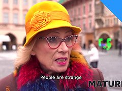 Pijpbeurt, Oudere vrouw, Europees, Omie, Hardcore, Hd, Rijpe lesbienne, Kousen