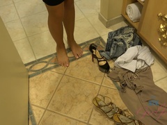 Amateur, Cuarto de baño, Novia, Tacones, Masturbación, Pov, Coño, Fumando