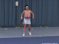 Milena Velba with tits in tennis