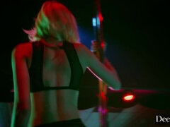 Stellung 69, Blondine, Blasen, Aufs gesicht abspritzen, Fetisch, Lecken, Lingerie, Flotter dreier