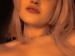 18 anni, Amatoriale, Bionda, Carina, Femmina, Masturbazione, Mutandine, Solo