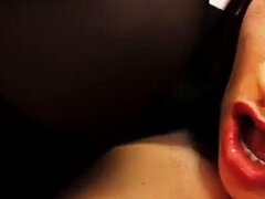 Analno, Lizanje anusa, Fafanje, Dekle drka tiča, Pisarna, Tajnica, Strapon, Najstnice