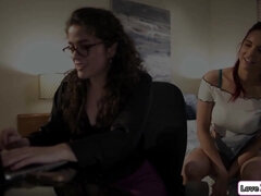 Babe, Store bryster, Fetish, Onani, Fisse, Røvhåret, Barberet, Bryster