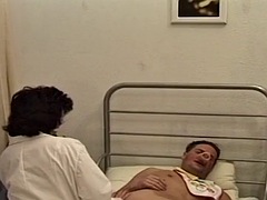 Amatőr, Anális szex, Cumizás, Pár, Szőrös, Kőkemény, Olasz, Begyek