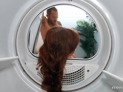 Laundry day with stunning MILF bombshell Syren De Mer