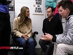 Velika rit, Zunanji izliv, Kurac, Fetiš, Milf, Mama, Striptiz, V uniformi