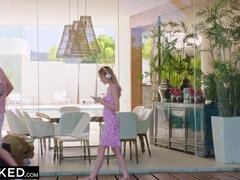 18 éves, Monumentális dákó, Szőke, Kézimunka, Kőkemény, Fehérnemű, Vékony, Tini