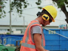 Amerikanisch, Arsch, Schwanz, Flashen, Hd, Kurzes haar, Tätowierung, Scherzbold