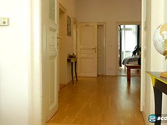 In den arsch, Arsch, Grosser schwanz, Blasen, Braunhaarige, Absätze, Reif, Milf