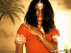 Asiater, Babe, Brunette, Hd, Inder, Milf, Mamma, Alene