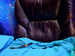 Stor rumpe, Pappa, Hårete, Onani, Moden, Alene