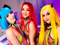 Anaali, Isot tissit, Suudella, Lesbo, Selkäsauna, Alusvaatteet, Strippaus, Tissit