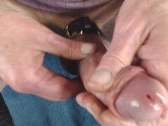 Pleasuring my cum-filled asshole up close: gaping, creampie, and self-pleasure!