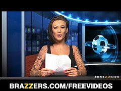 Grosse bite, Gros seins, Britannique, Hard, Hd, Mère que j'aimerais baiser, Bureau, Rasée