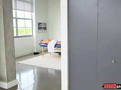 Milf and teen give sexy bac