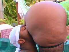 Velký zadek, Kuřba, Creampie, Ebenové, Hd, Přírodní, Bradavky, Pička