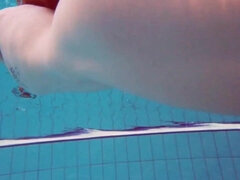 18, Isot tissit, Ruskeahiuksinen, Fetissi, Hd, Julkinen, Venäläinen, Soolo