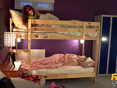 Azjatka, Blondynka, Brunetka, Styl na pieska, Włochaty, Hd, Rosyjski, Trójkąt