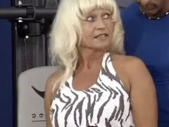 Любители, Анальный секс, Минет, Сперма на лице, Немки, Бабушки, Зрелые, Мускулы