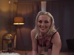 Blondine, Hundestellung, Hd, Lecken, Milf, Pornostars, Muschi, Titten